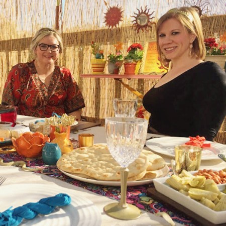 DIY low table seating by Qute Hoots